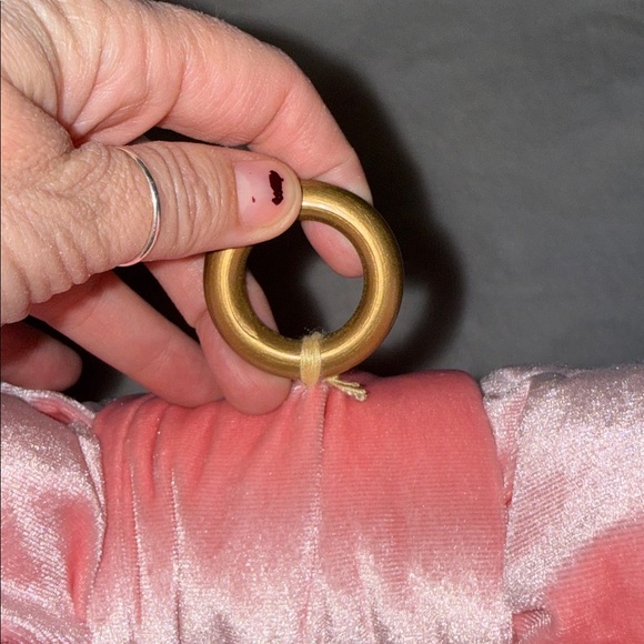 🎀🎀cupcakes and cashmere Christmas 6 foot velvet and bling merry Christmas bow🎀🎀 - Picture 14 of 16